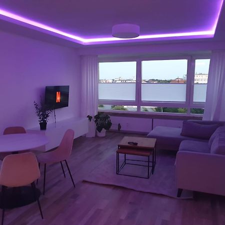 Moebeliertes Wohnen Auf Zeit Am Yachthafen Apartment Bremerhaven Bagian luar foto