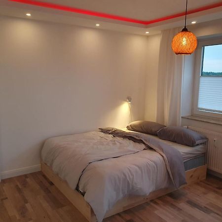 Moebeliertes Wohnen Auf Zeit Am Yachthafen Apartment Bremerhaven Bagian luar foto