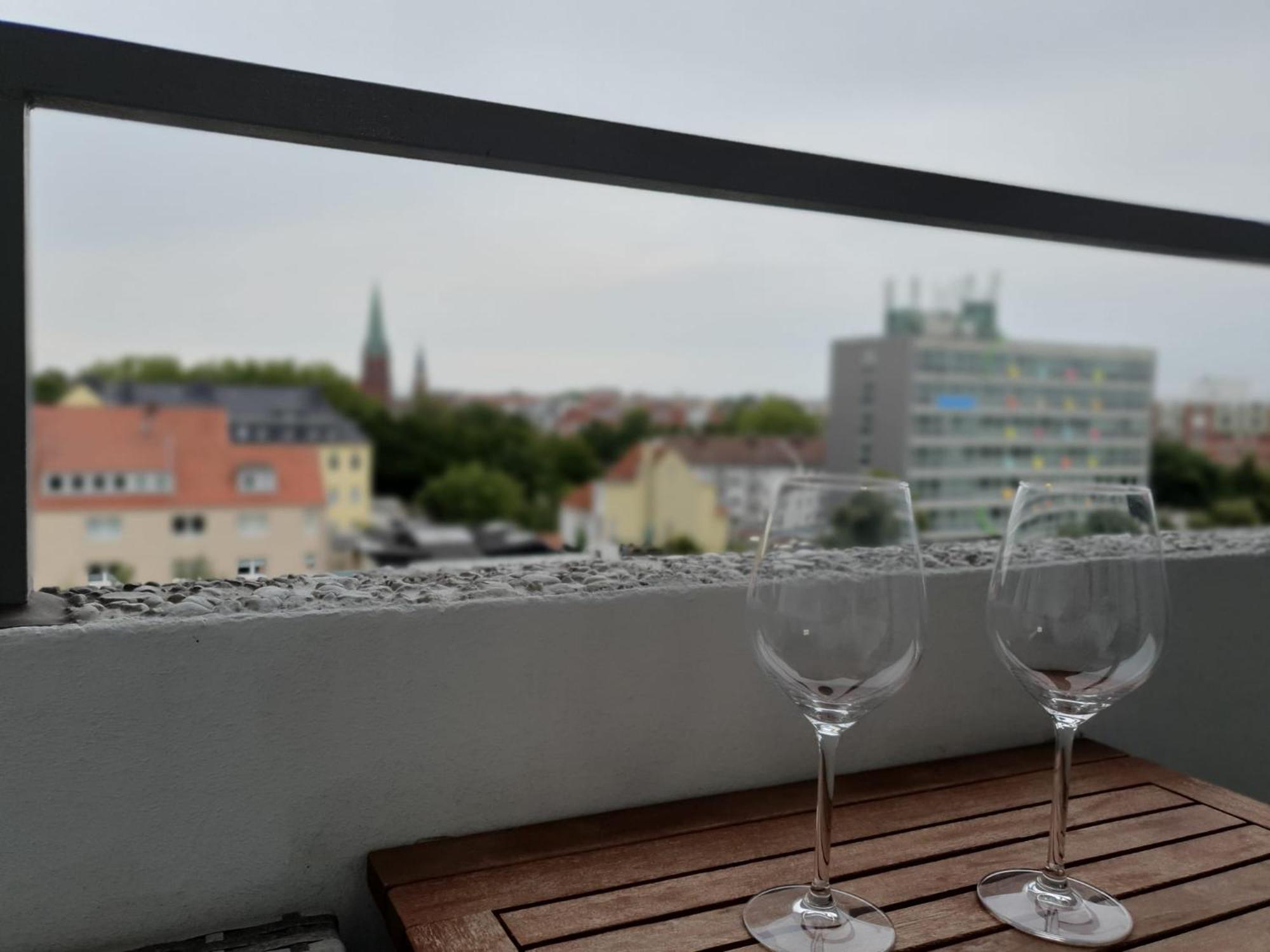 Moebeliertes Wohnen Auf Zeit Am Yachthafen Apartment Bremerhaven Bagian luar foto