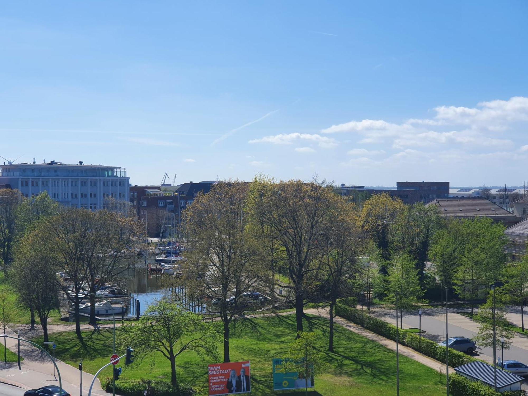 Moebeliertes Wohnen Auf Zeit Am Yachthafen Apartment Bremerhaven Bagian luar foto